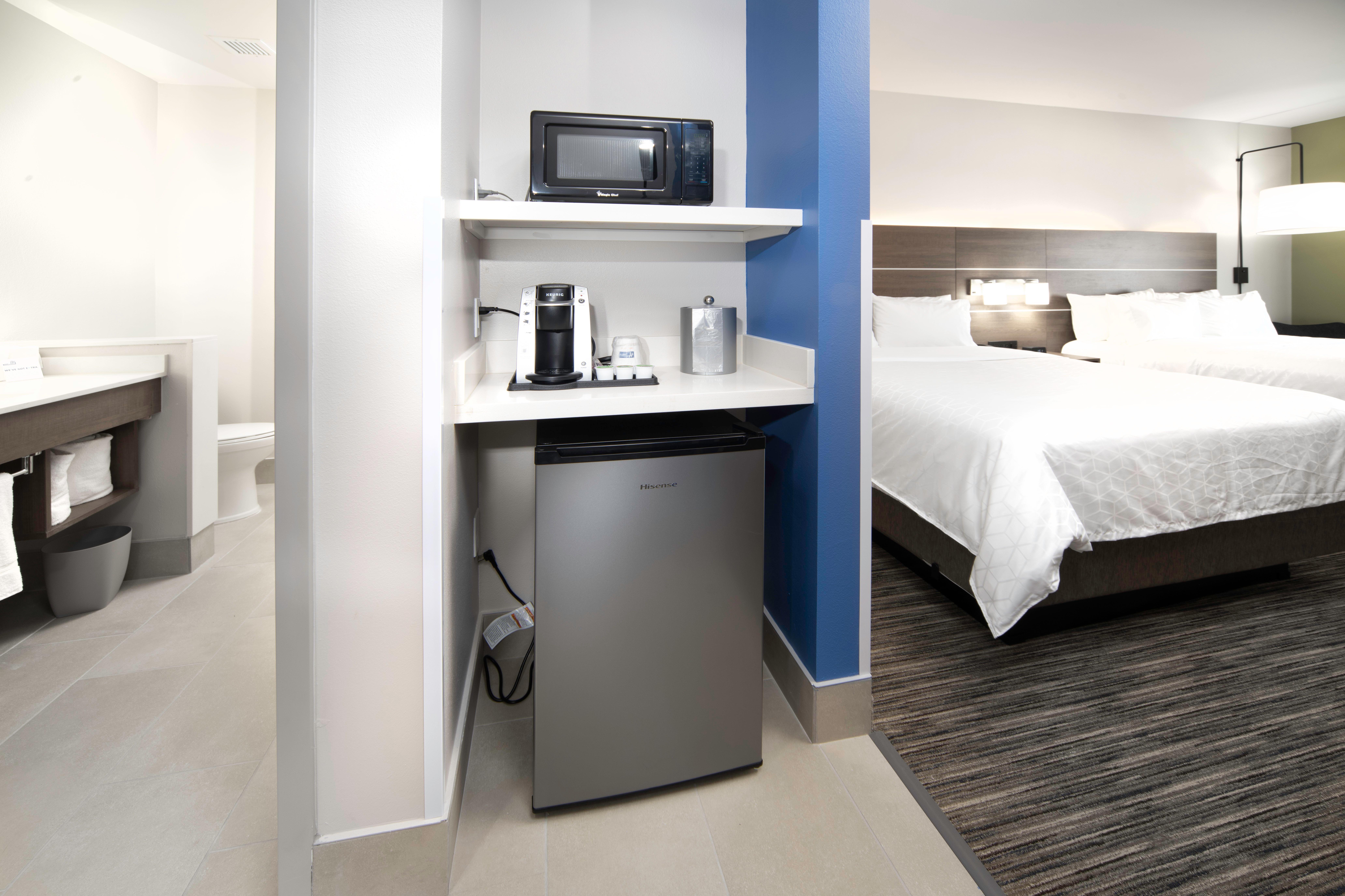 Holiday Inn Express & Suites - Fort Myers Airport By Ihg Bagian luar foto